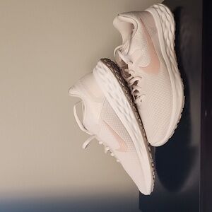 Nike running shoes - brand new